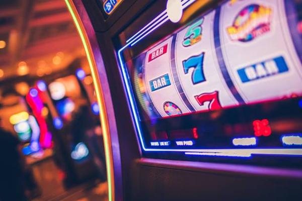 Enjoy Immersive Live Casino Tables at a trusted online casino Singapore Platform for Players