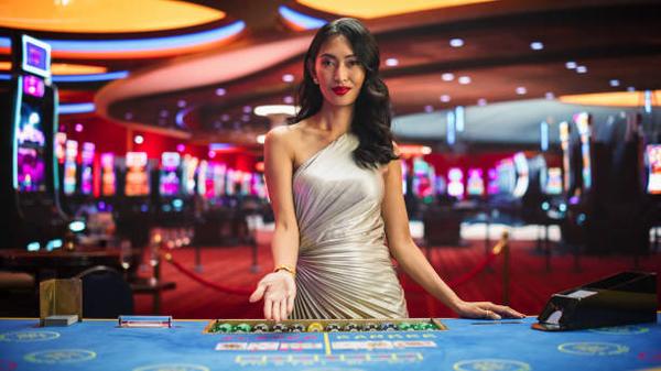 Enjoy Live Casino Play with a Singapore online casino for Players